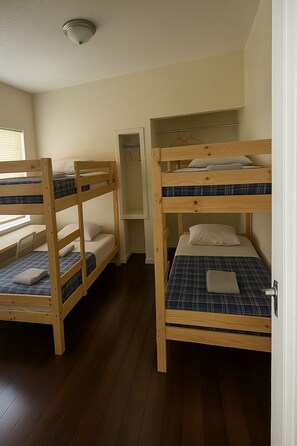 Deluxe Shared Dormitory | Free WiFi