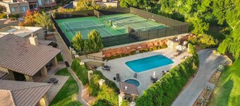 Sedona’s Canyon Mesa Country Club Townhome - Golfing, Tennis, Pickleball, Pool