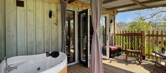 Owls Nest Lodge, South Molton