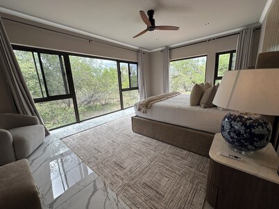 Air conditioned large 3 bedroom Villa with private pool.