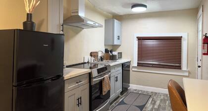 Sequoia Escape 3BR Home w/ King Bed & In-Unit Laundry