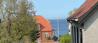 Cozy annex with sea view