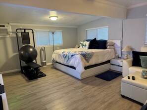 5 dormitoris, planxa i posts de planxar, wifi i roba de llit 