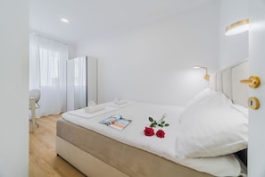 2 chambres, Wi-Fi gratuit, draps fournis