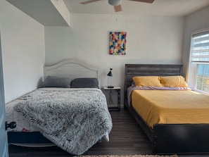 1 habitación, tabla de planchar con plancha, wifi y ropa de cama