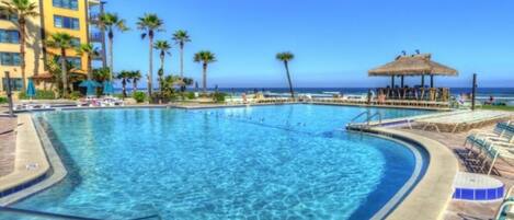 屋内プール、屋外プール