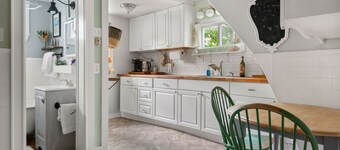 Adorable Seaside Cottage