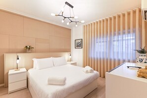 2 habitaciones, tabla de planchar con plancha, internet y ropa de cama 