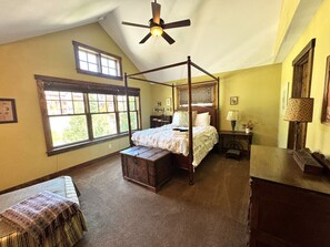 4 chambres, fer et planche à repasser, Wi-Fi gratuit, draps fournis