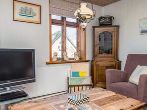 Hus | Opholdsområde | Pejs, dvd-afspiller