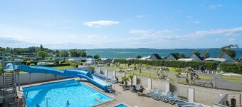 บ้านพักส่วนตัวให้เช่าในฮอลิเดย์พาร์คสำหรับ 8 คนในฟาอาบอร์ก