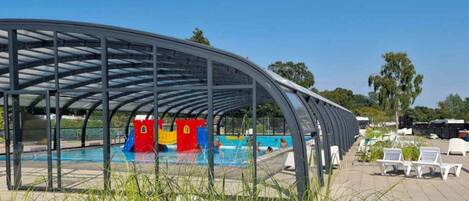 ハウス | プール