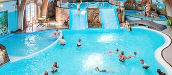 บ้านพักส่วนตัวให้เช่าในฮอลิเดย์พาร์คสำหรับ 9 คนในอ็อตเทอรัป