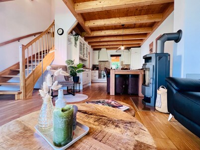 Lovely chalet with a garden near the ski slope