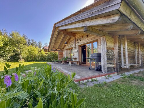 Wooden log cabin with sauna in Bavarian Forest