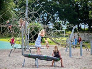 House | Children's area - 6 Person Holiday Park Home in Hesselager (Hesselager)