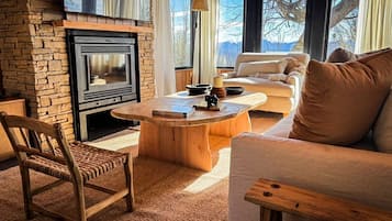 Tv och eldstad