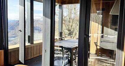 Luxury home Ski in/out in Las Pendientes with stuning views