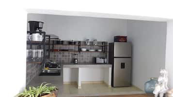 Microwave, oven