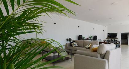 Casa de Campo Los Laureles (Nature and Tranquility in the Tequilense countryside)