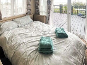 2 bedrooms, free WiFi