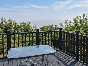 Property grounds - 2 bedroom accommodation in Corton, near Lowestoft (Corton, near Lowestoft)