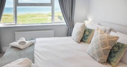 3 bedroom accommodation in Bacton