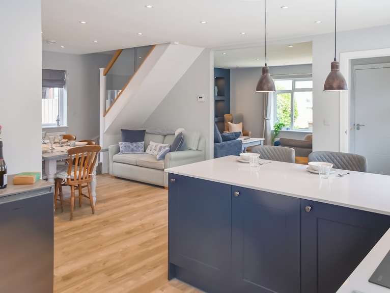 3 Bedroom Accommodation In Bacton - Mundesley