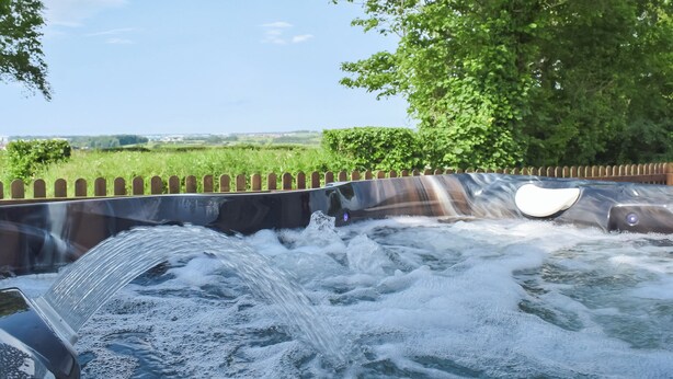 Utendørs boblebad