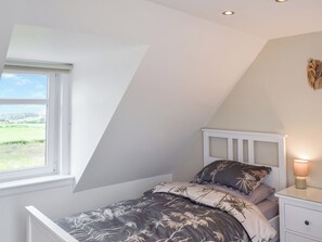 2 bedrooms, free WiFi - High Wardneuk - UK47041 (Monkton, near Prestwick)