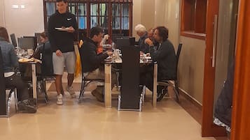 Gratis morgenmadsbuffet hver dag