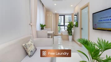 Senior Studio, City View | Premium bedding, pillowtop beds, individually decorated