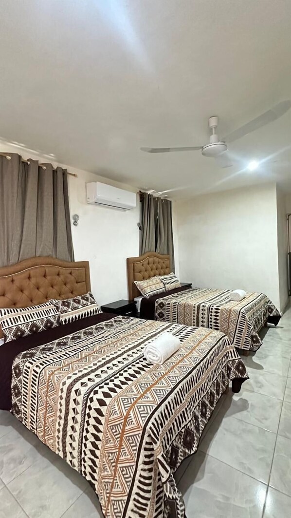 Comfort Room | Desk, free WiFi - Posada Anita (Izamal)