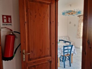 Interior - Within walking distance of the beautiful Vignola beach, with panoramic terrace. (Vignola Mare)