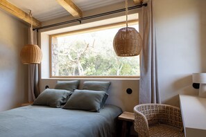 6 Schlafzimmer, Zimmersafe, Bügeleisen/Bügelbrett, kostenloses WLAN
