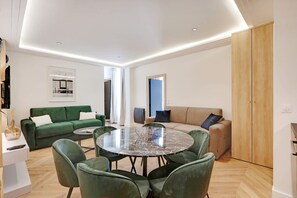 Apartment | Living area