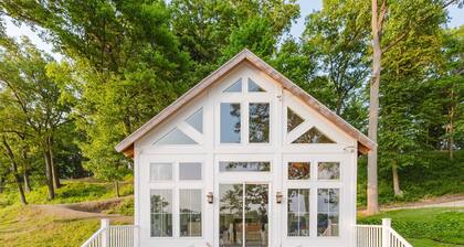 Keenan Hollow Farm | 5B/4.5BA on River • Sleeps 21