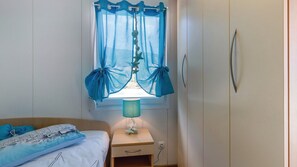 2 soverom, strykejern/-brett, wi-fi (inkludert) og sengetøy