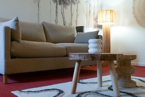 Living area - Studio for 2/4 People - Stylish Décor (Angers)