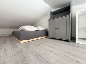 2 chambres, fer et planche à repasser, Wi-Fi gratuit