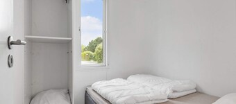 奥胡斯N的六人度假公园之家