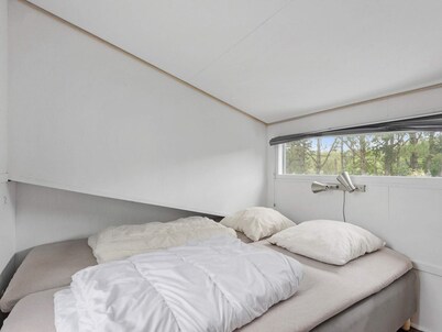 奥胡斯N的六人度假公园之家