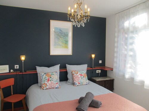 Duplex apartment 600m from the sea