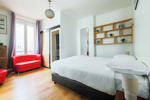1 chambre, fer et planche à repasser, accès Internet, draps fournis