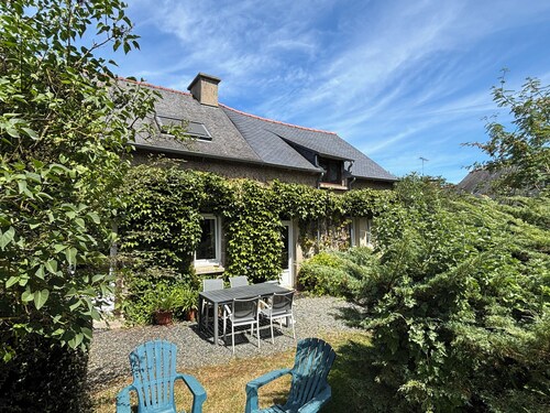 Large nature & comfort gîte, near beaches in Côtes-d'Armor