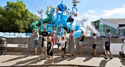 6 Person Holiday Park Home in Hesselager