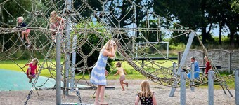 6 Person Holiday Park Home in Hesselager