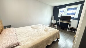 3 bedrooms, WiFi, bed sheets - Charming 3-bedroom condo with WiFi and AC in lovely Thunder Bay (Thunder Bay)
