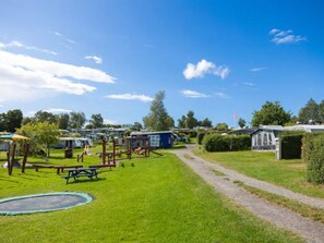 House | Property grounds - 6 Person Holiday Park Home in Vipperod (Vipperod)