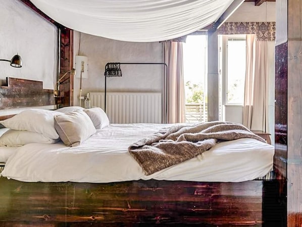 House | Interior